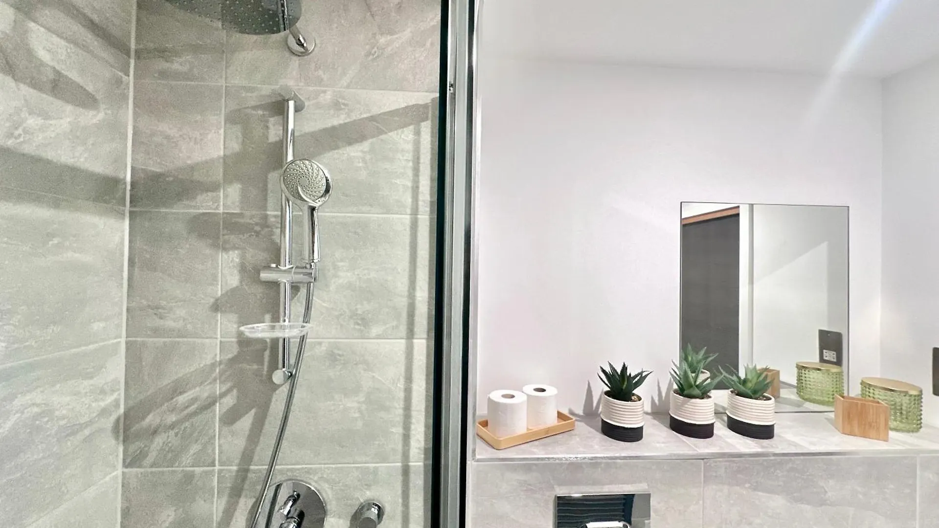 Apartment No 32 With Free Use Of Gym York 0*,  United Kingdom