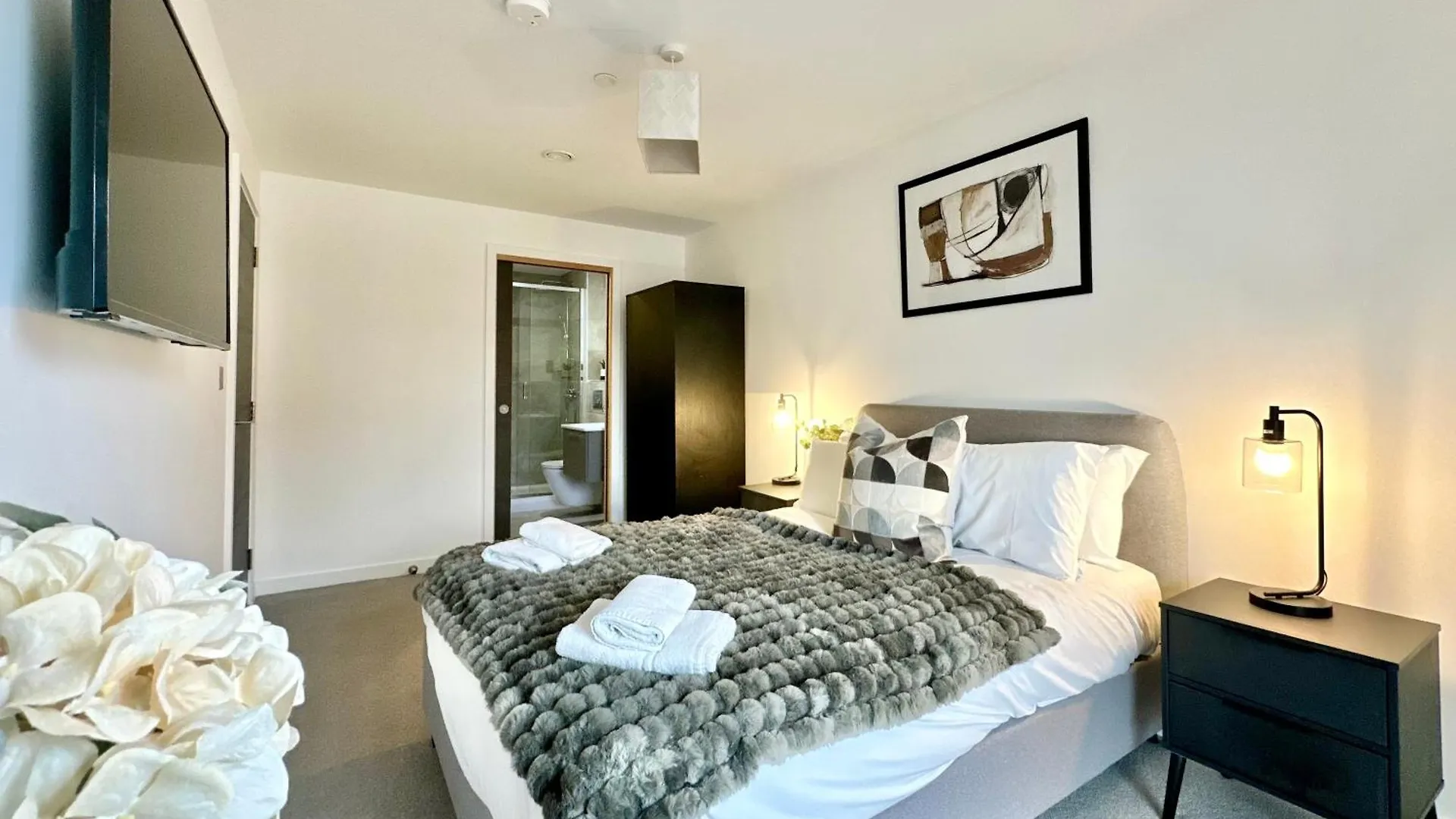 Apartment No 32 With Free Use Of Gym York