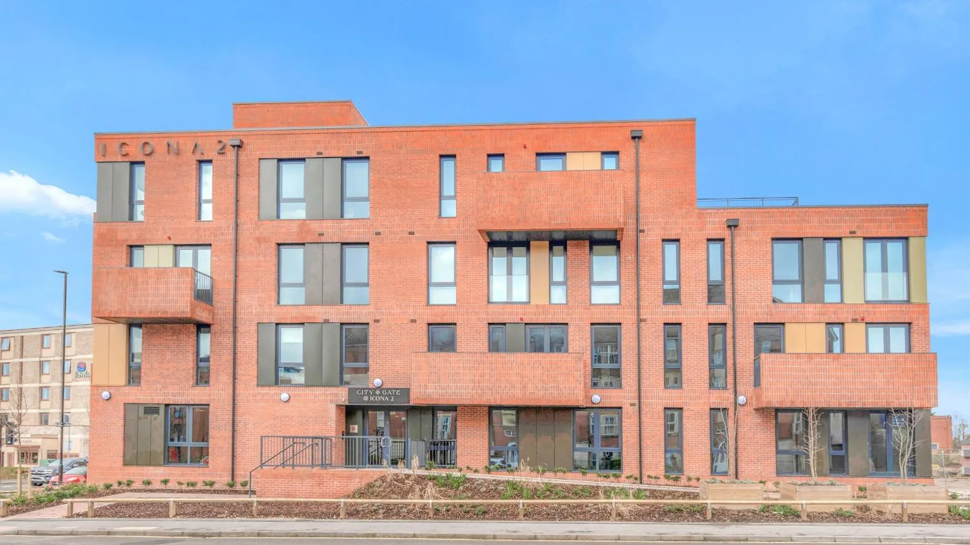 Apartment No 32 With Free Use Of Gym York